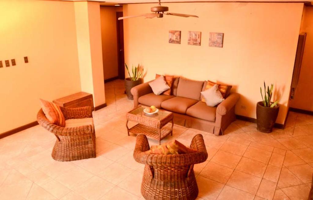 The Orange Place Hotel - San Juan San Juan  Kültér fotó