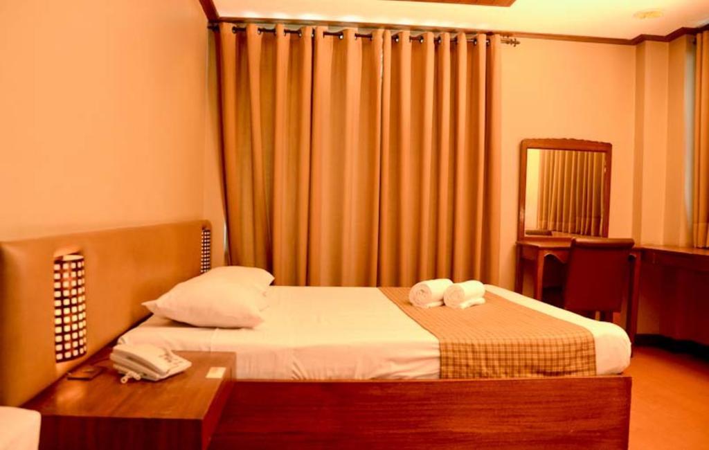 The Orange Place Hotel - San Juan San Juan  Szoba fotó